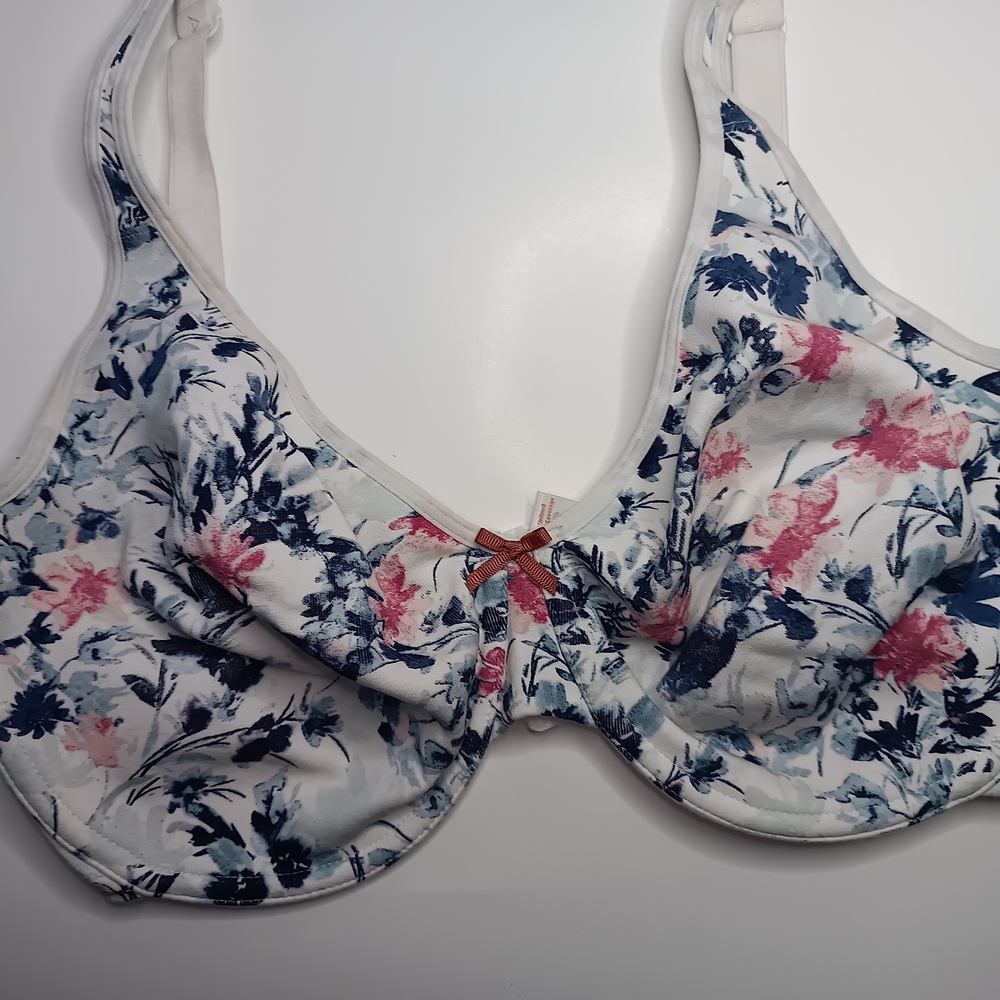Cacique Floral Print Bra with Navy, Pink, and White 40F